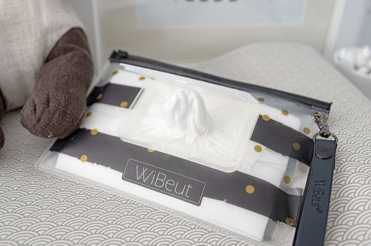 WiBeut ® Elegant Schwarz-Gold für 30 Feuchtücher